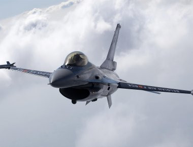 Βίντεο: Δείτε τα 10 καλύτερα μαχητικά αεροσκάφη